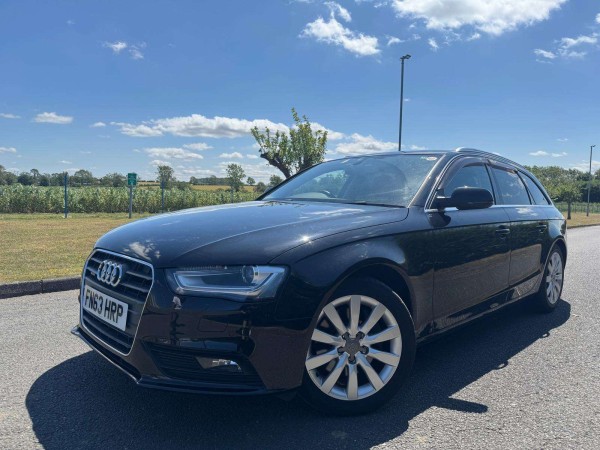 AUDI A4 AUTO