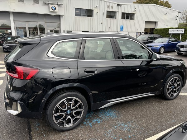 BMW X1 XDRIVE30E XLINE AUTO