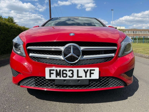 MERCEDES-BENZ 