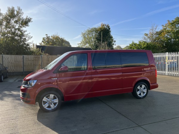 VOLKSWAGEN TRANSPORTER T32 SE TDI BMT S-A