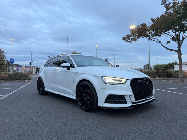 AUDI A3 S LINE TFSI QUATTRO S-A