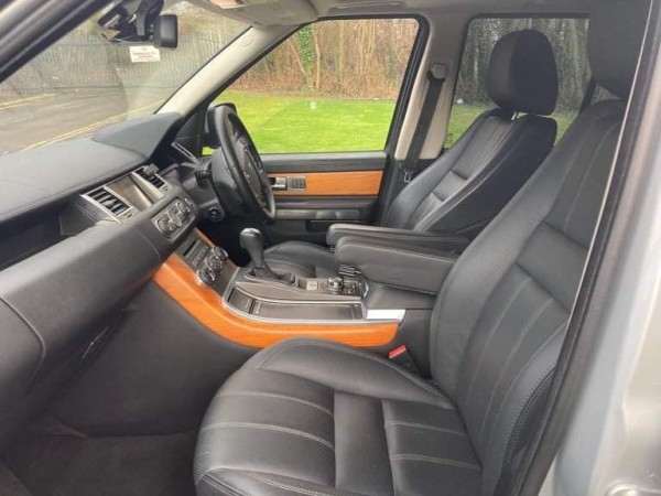 LAND ROVER RANGE ROVER SP HSE TDV6 A