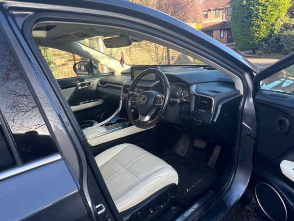 LEXUS RXL 450H TAKUMI CVT