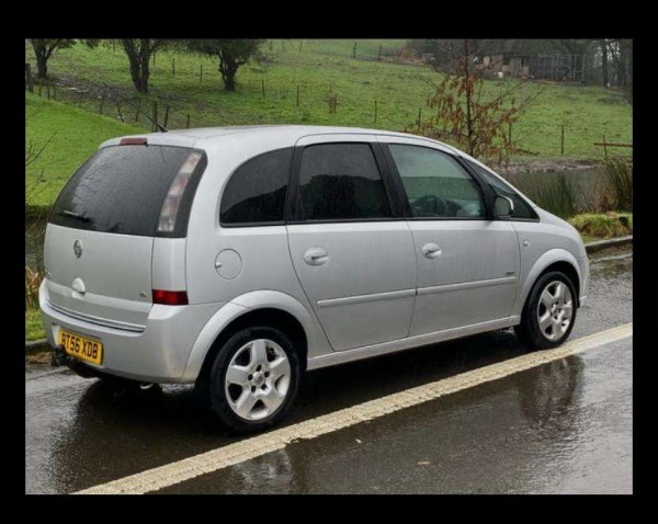 VAUXHALL MERIVA DESIGN SEMI-AUTO