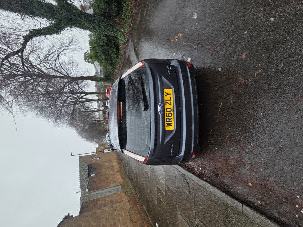 FORD FOCUS ZETEC 100