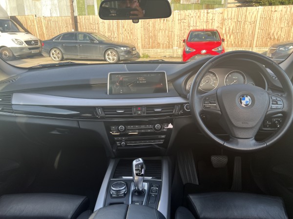 BMW X5 SDRIVE25D SE AUTO