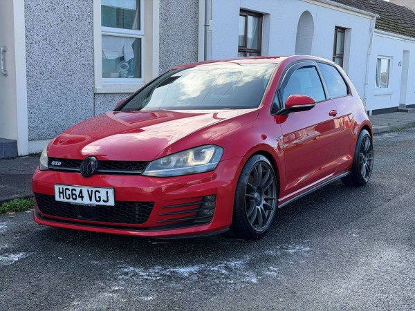 VOLKSWAGEN GOLF GTD