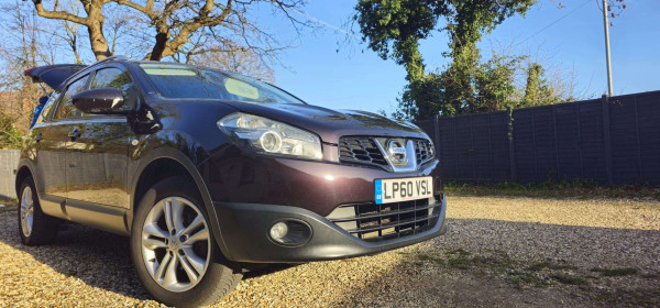 NISSAN QASHQAI ACENTA + 2