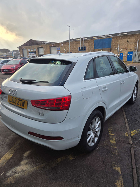 AUDI Q3 SE TFSI QUATTRO S-A