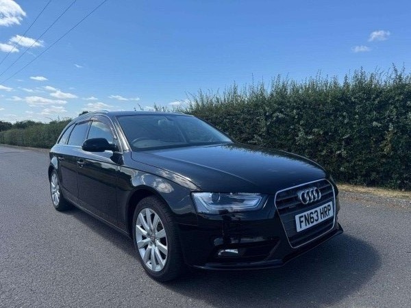 AUDI A4 AUTO