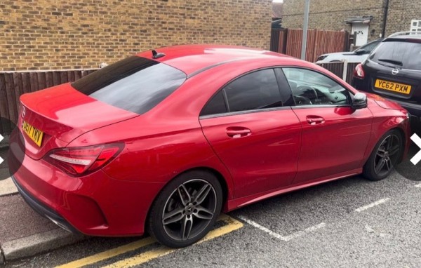 MERCEDES-BENZ CLA 220 D AMG LINE AUTO