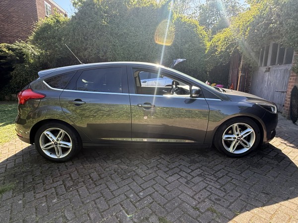 FORD FOCUS ZETEC