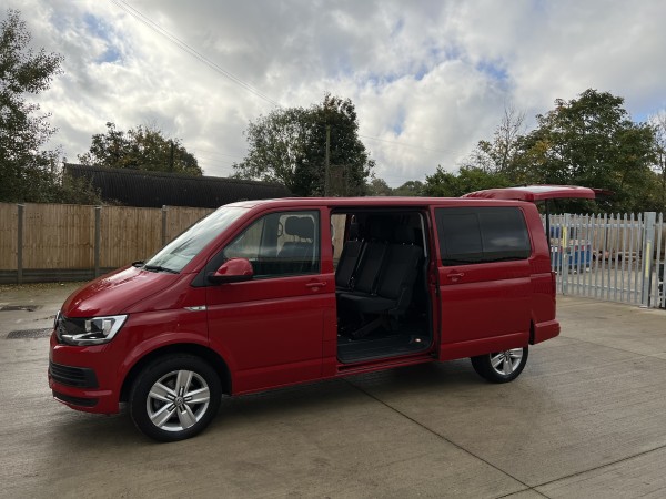 VOLKSWAGEN TRANSPORTER T32 SE TDI BMT S-A