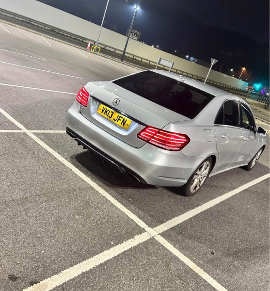 MERCEDES-BENZ E220 SE CDI AUTO