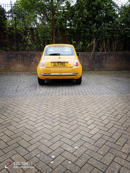 FIAT 500 LOUNGE RHD