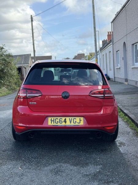 VOLKSWAGEN GOLF GTD