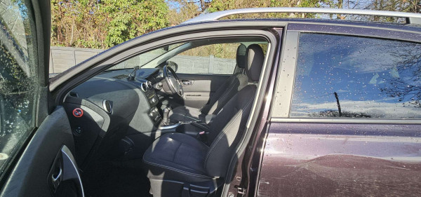 NISSAN QASHQAI ACENTA + 2