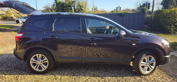 NISSAN QASHQAI ACENTA + 2