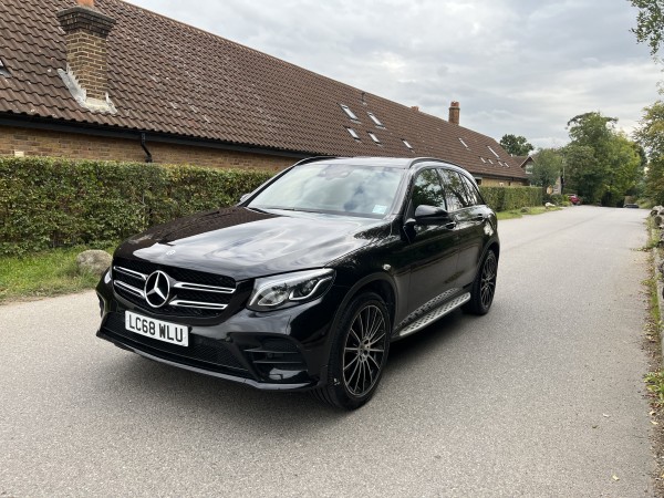 MERCEDES-BENZ GLC 220 D 4MATIC AMG LINE AUTO