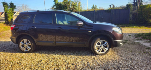 NISSAN QASHQAI ACENTA + 2