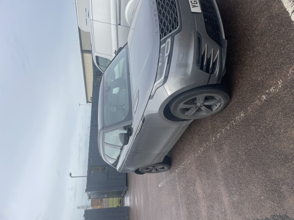 LAND ROVER R ROVER VELAR R-DYN S D180 A