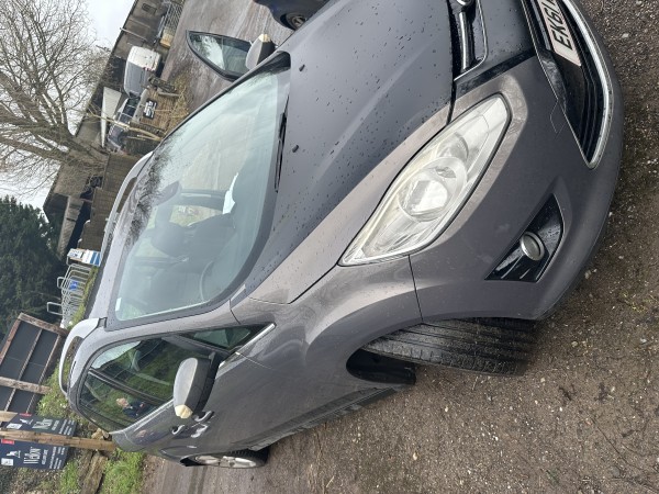 FORD GRAND C-MAX TITANIUM TDCI140 A