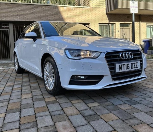 AUDI A3 SE TECHNIK TDI S-A