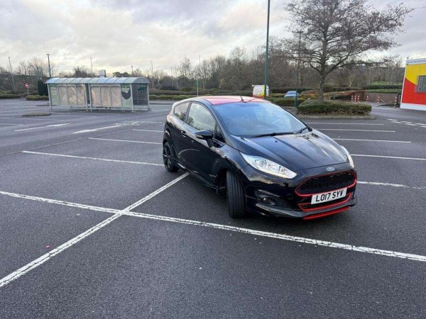 FORD FIESTA ST-LINE BLACK EDITION