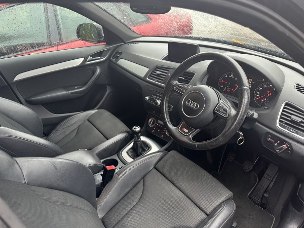 AUDI Q3 S LINE TDI