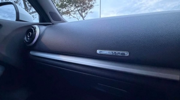 AUDI A3 S LINE TFSI QUATTRO S-A