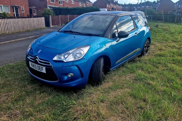 CITROEN DS3 DSTYLE +