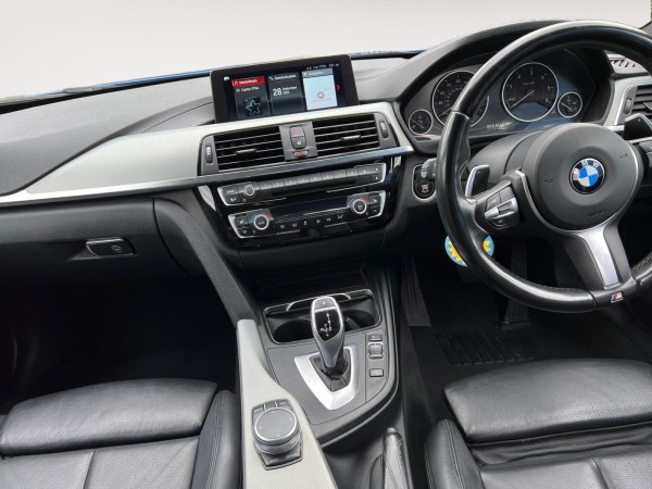 BMW 330D M SPORT SHADOW EDITION A