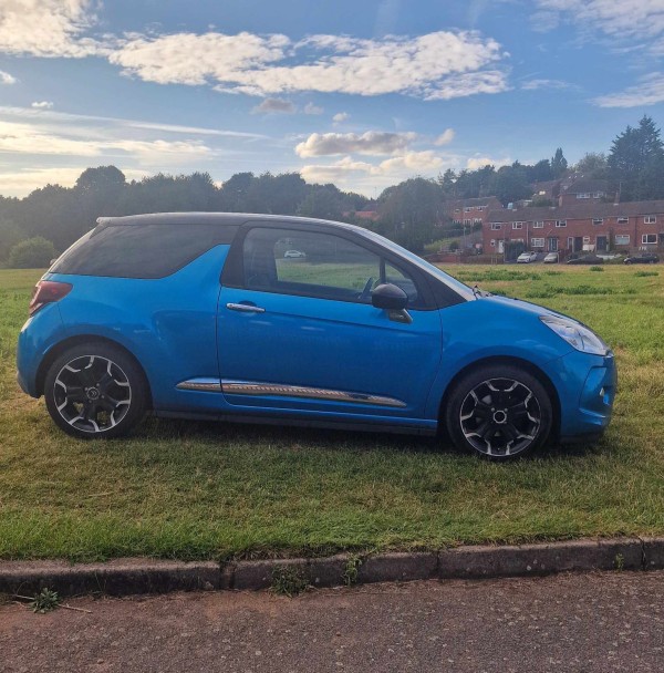 CITROEN DS3 DSTYLE +