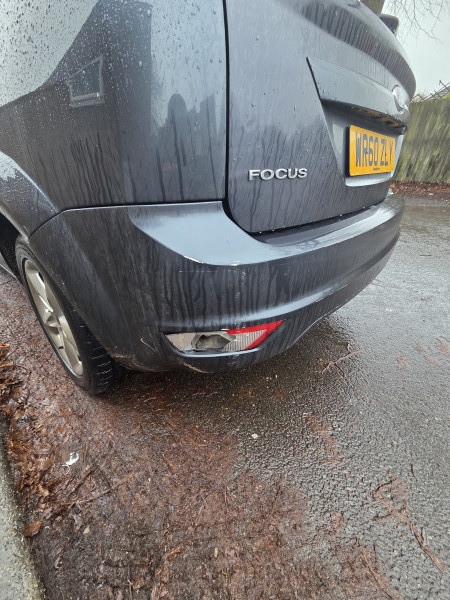 FORD FOCUS ZETEC 100