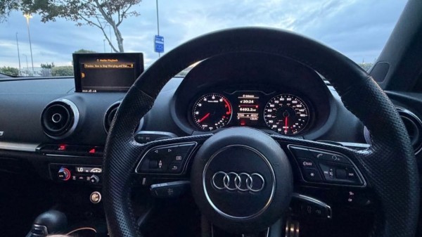 AUDI A3 S LINE TFSI QUATTRO S-A