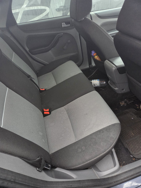 FORD FOCUS ZETEC 100